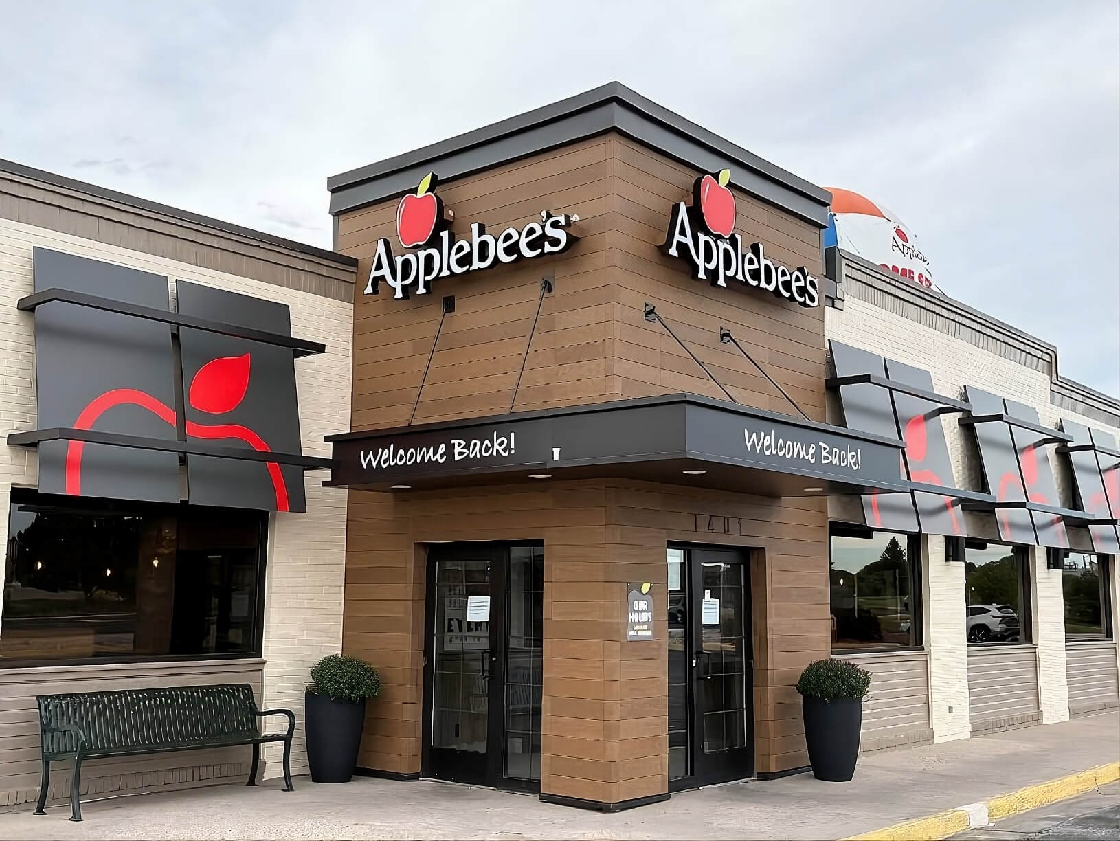 Applebee's Img
